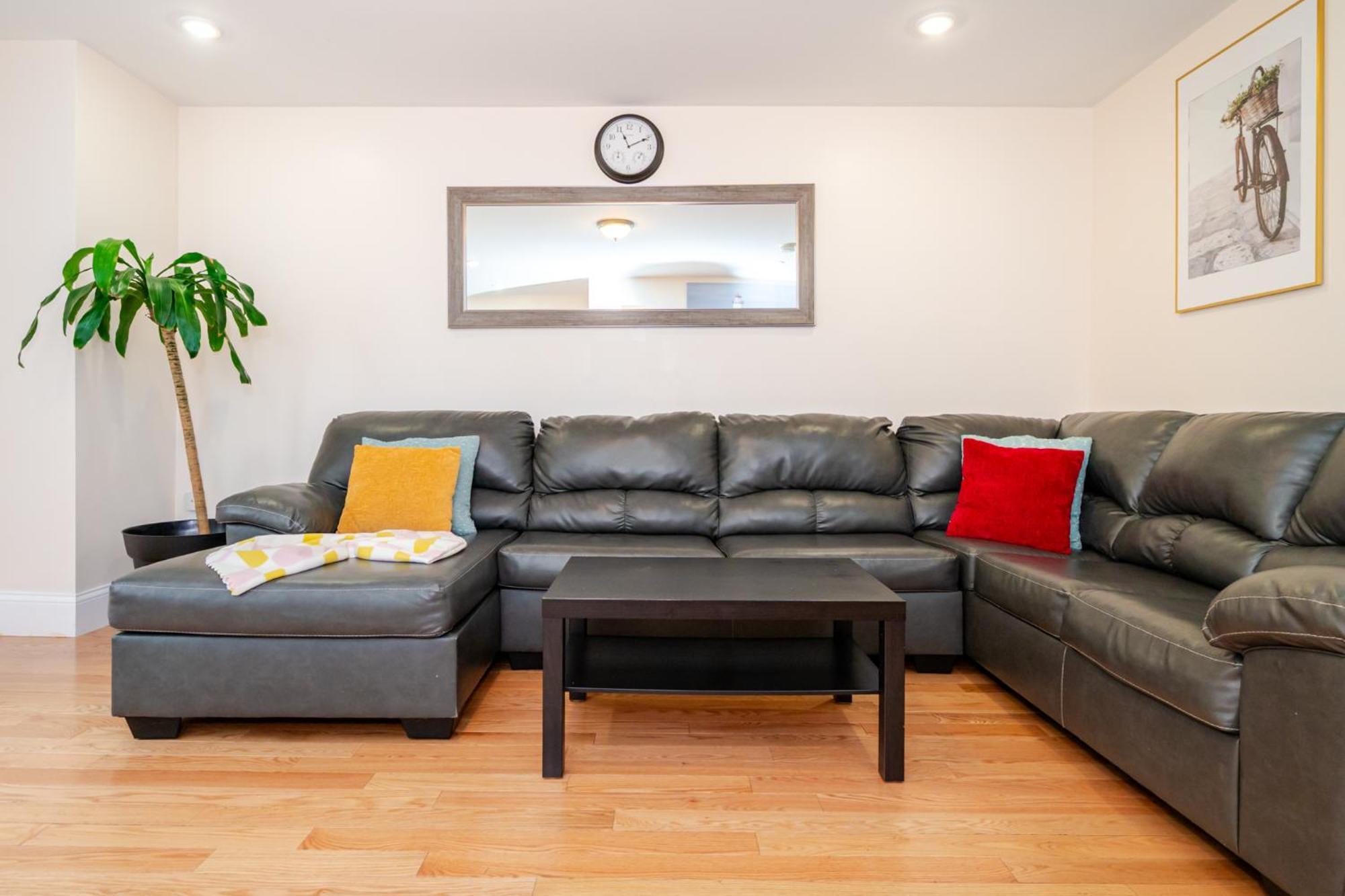 41 - 3Br Quincy - Lovely Townhouse Near Parish Екстер'єр фото